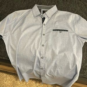 men’s dress shirt